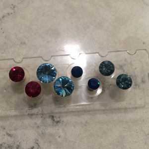 Sparkly diamond stud earrings